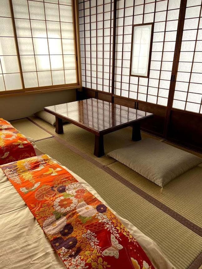Okiya Guest House & Tapas Bar Kiryu ภายนอก รูปภาพ