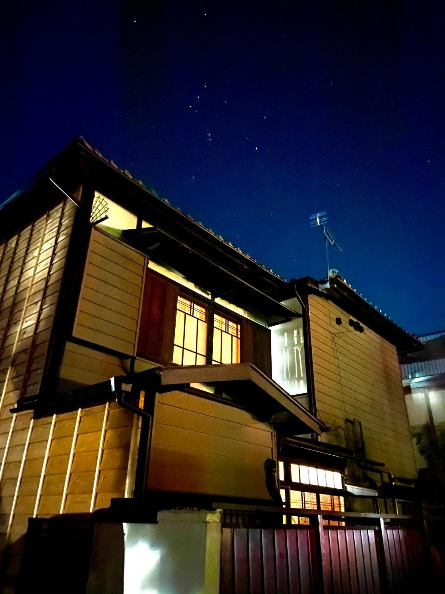 Okiya Guest House & Tapas Bar Kiryu ภายนอก รูปภาพ