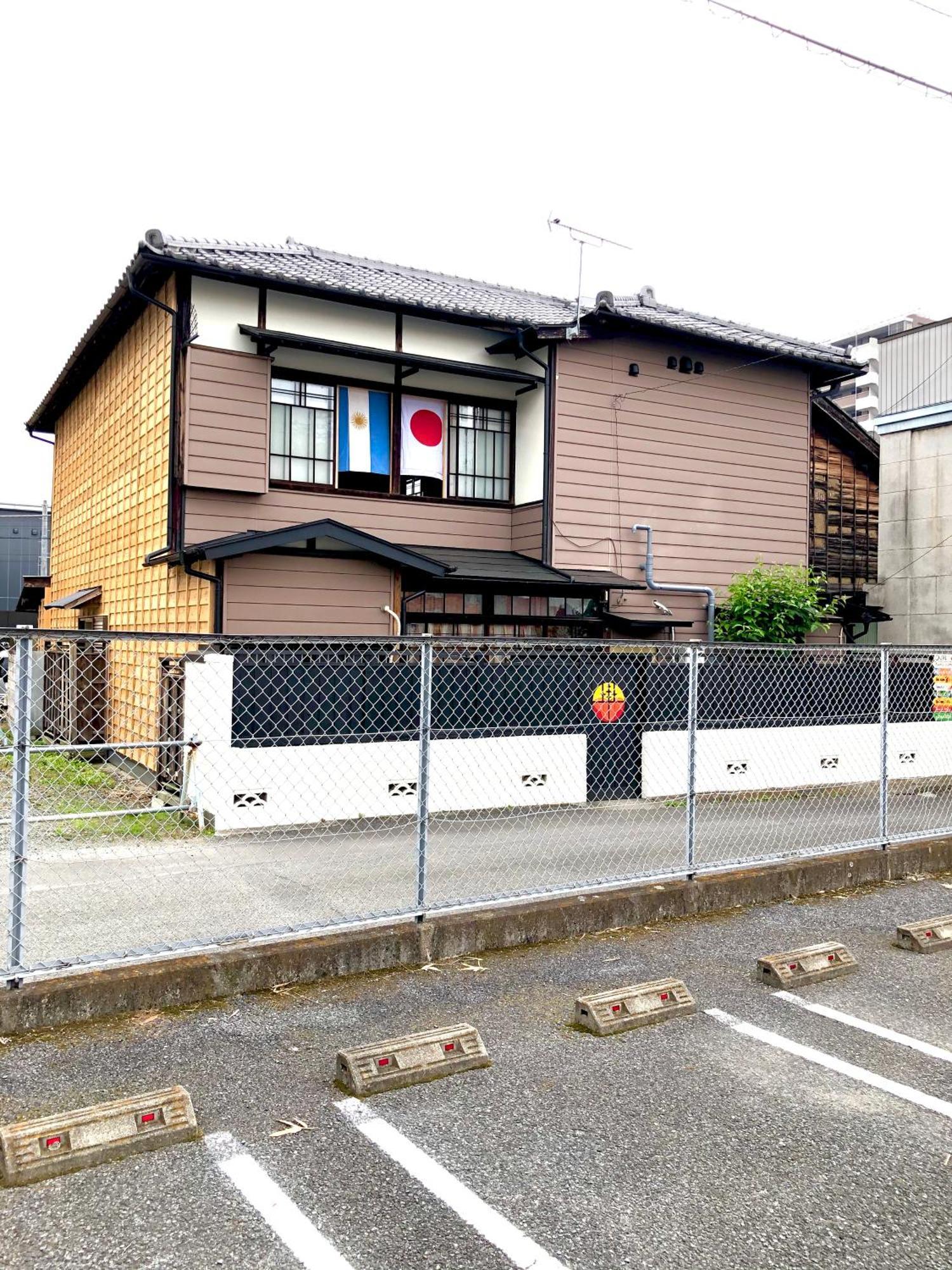 Okiya Guest House & Tapas Bar Kiryu ภายนอก รูปภาพ